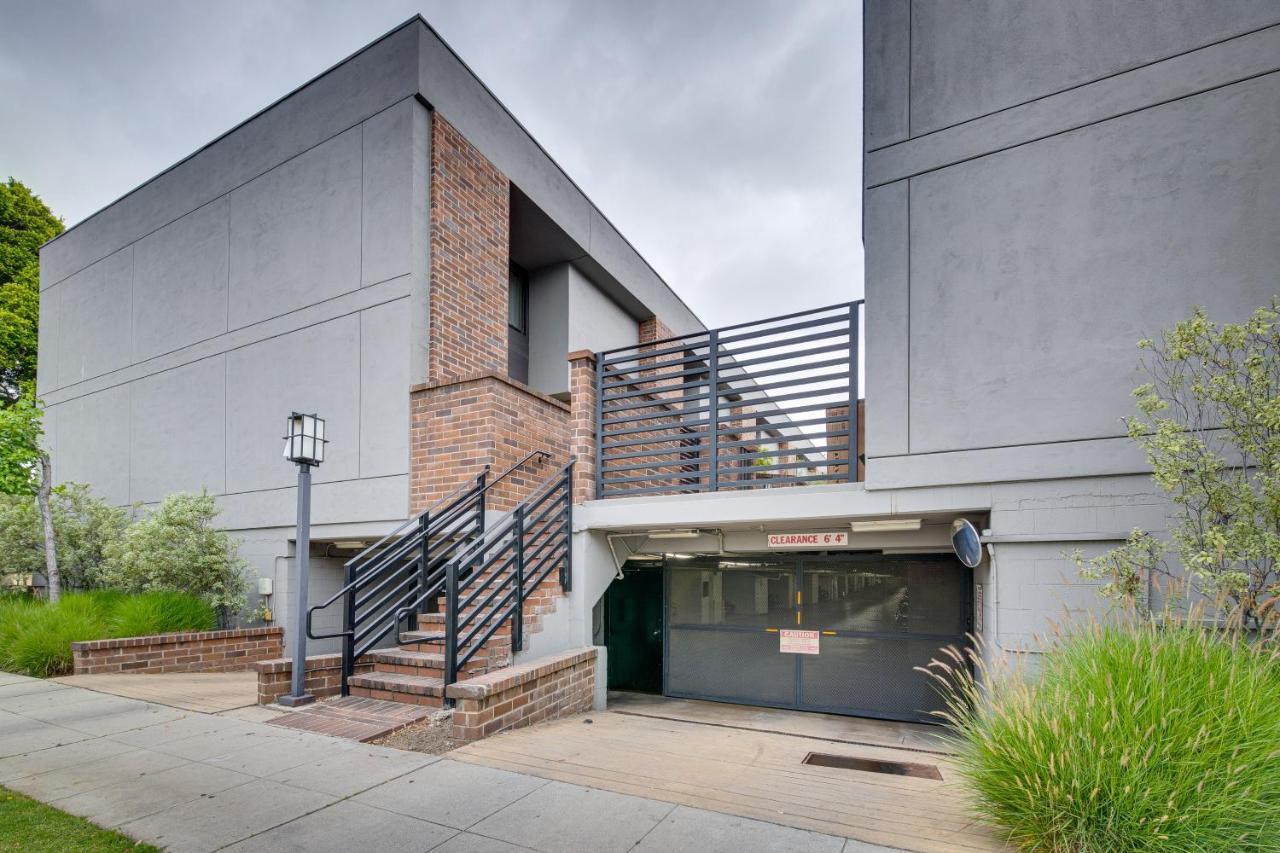 Modern Beverly Hills Townhome 5 Mi To Hollywood! 로스앤젤레스 외부 사진