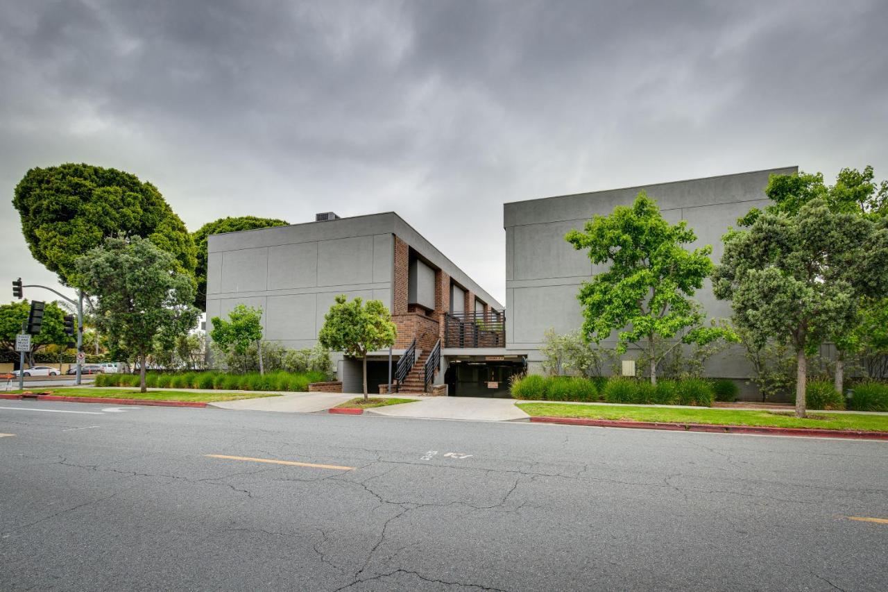Modern Beverly Hills Townhome 5 Mi To Hollywood! 로스앤젤레스 외부 사진