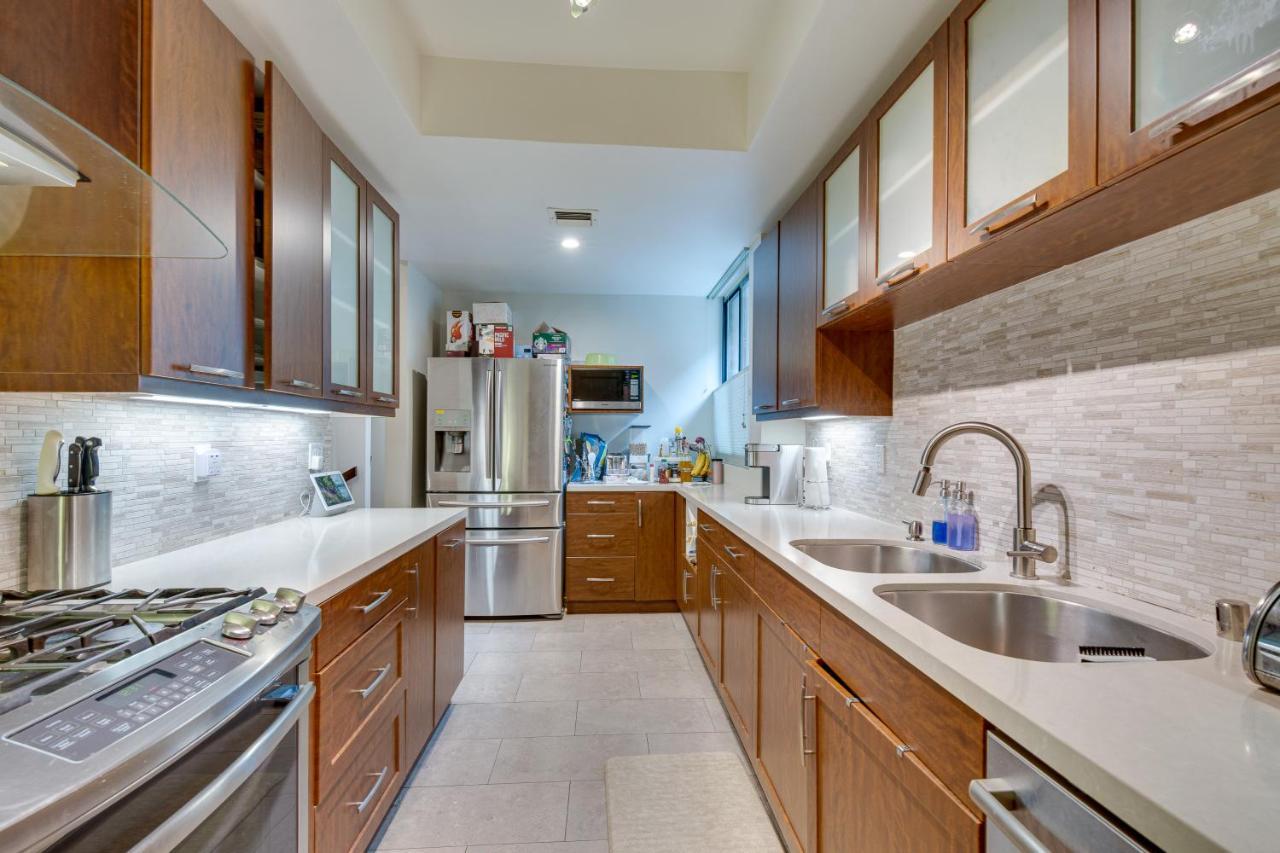 Modern Beverly Hills Townhome 5 Mi To Hollywood! 로스앤젤레스 외부 사진